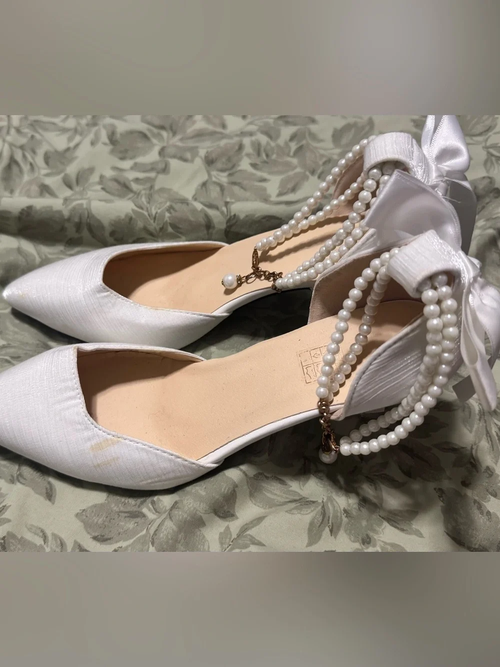 SHEIN White Pearl-Ankle Strap Pointed Flats
